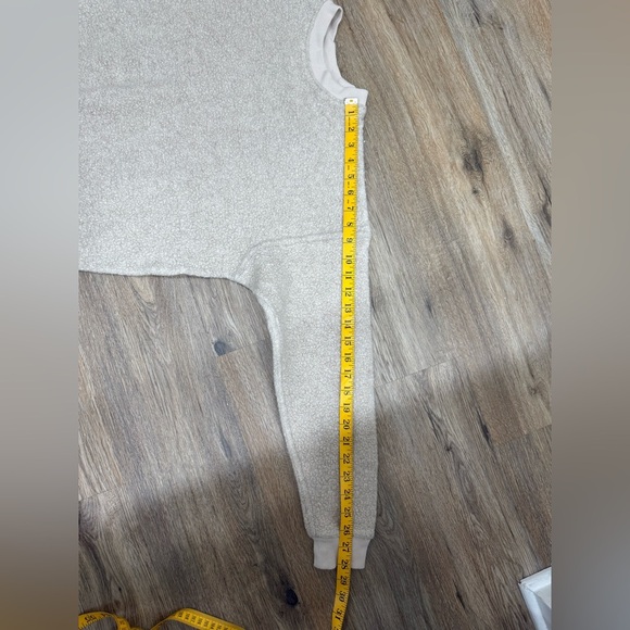 Outdoor Voices S Megafleece Wool Sweater Sweatshirt Sherpa Tan Crew Neck Brown - Picture 11 of 11